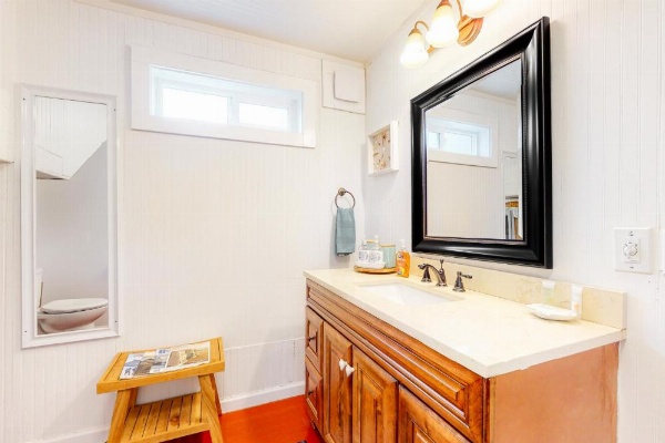 Ocean Shells Cottage image 22